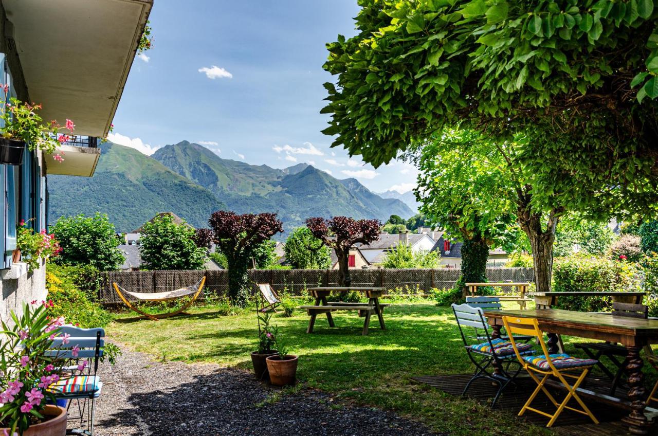 Pyrenees Cycling Lodge Saint-Savin (Hautes-Pyrenees) Ngoại thất bức ảnh