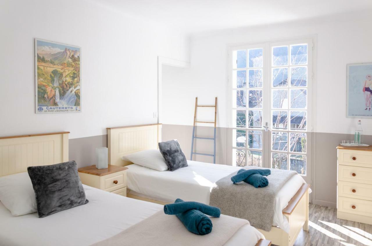 Pyrenees Cycling Lodge Saint-Savin (Hautes-Pyrenees) Ngoại thất bức ảnh